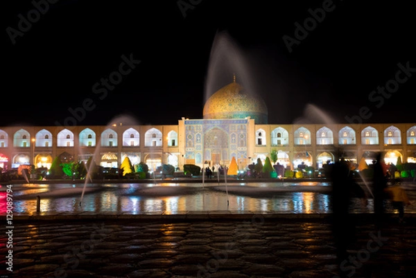 Obraz Moquée Sheikh Lotfollah sur la place Naqsh-e Jahan à Ispahan, Iran