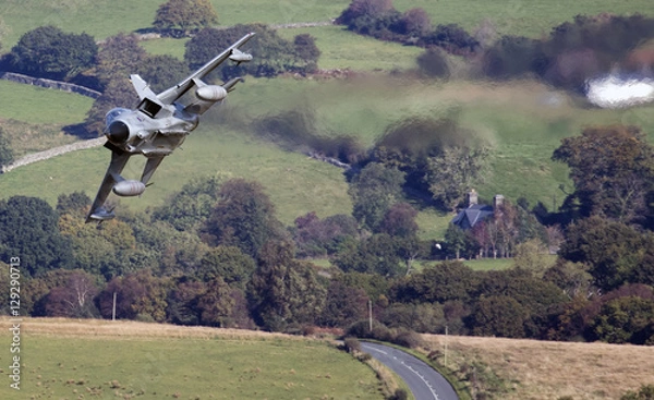 Fototapeta Low Level Aircraft