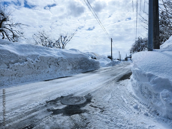 Fototapeta 冬の雪景色　道路　自然風景　イメージ