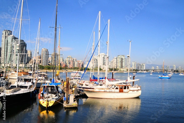 Fototapeta カナダ・バンクーバーのハーバーとビル群