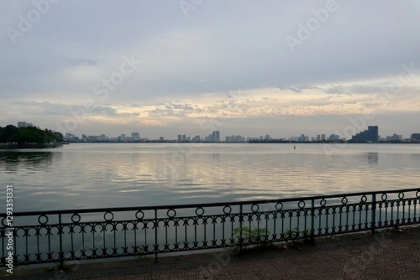 Obraz ベトナム　ハノイ　西湖