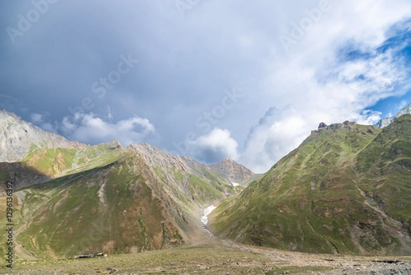 Fototapeta Himalayan mountain view at Mughalpura with the Drass River in Ladakh. It is on NH 1 near the Mina Marg Check Post in the union territory of Ladakh in India.