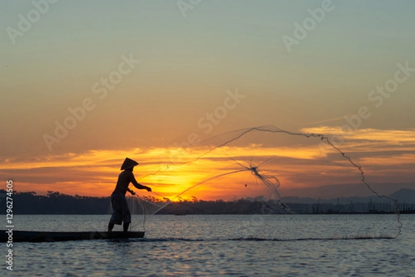 Obraz Fishermen on the Inle Lake in  Java Indonesia 