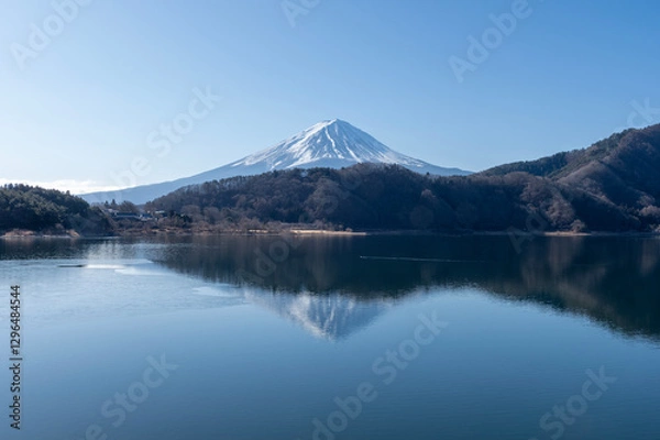 Fototapeta 冬の河口湖と富士山