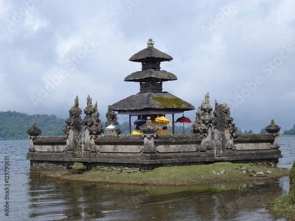 Obraz Pagode sur un lac