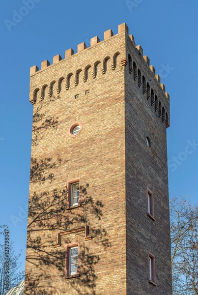 Fototapeta Haus Rapunzelturm - ehemaliger Wasserturm - in Frankfurt am Main