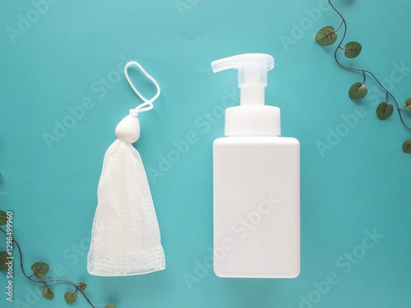 Obraz 泡ソープディスペンサーと泡立てネット