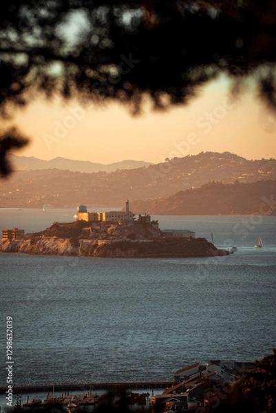 Obraz Alcatraz Island View At The Sunset, San Francisco, USA