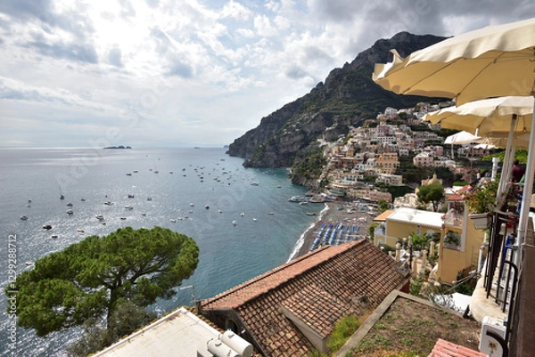 Fototapeta View on Positano, Amalfi coast, Path of the Gods or Sentiero Degli Dei, Kampania, Neapol, Italy