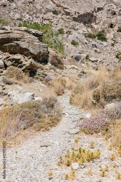 Fototapeta mountain trail on the island of Santorini
