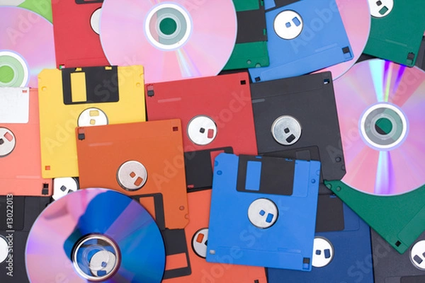 Fototapeta floppy and compact disk