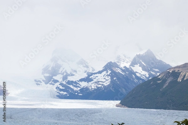 Obraz Glacier with a mountain