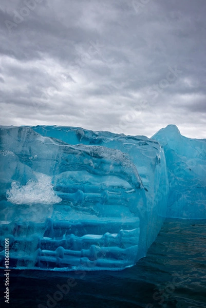 Obraz Blaues Eis in Gletscherbucht