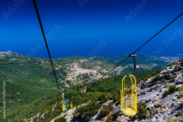 Fototapeta Cableway in Elba Island to monte Capanne