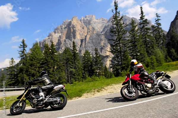 Fototapeta 2 motocyklistów