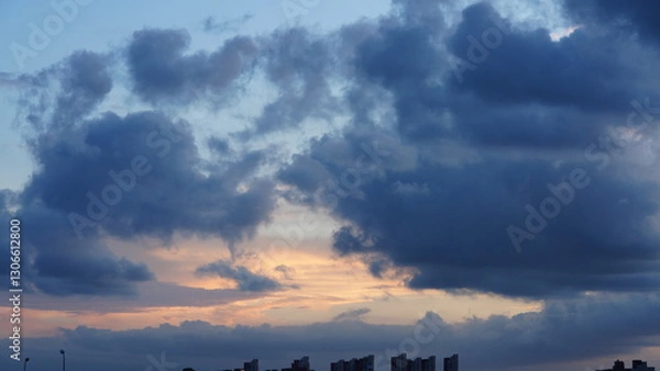 Obraz The beautiful and cloudy sky sunset view before the typhoon coming in summer