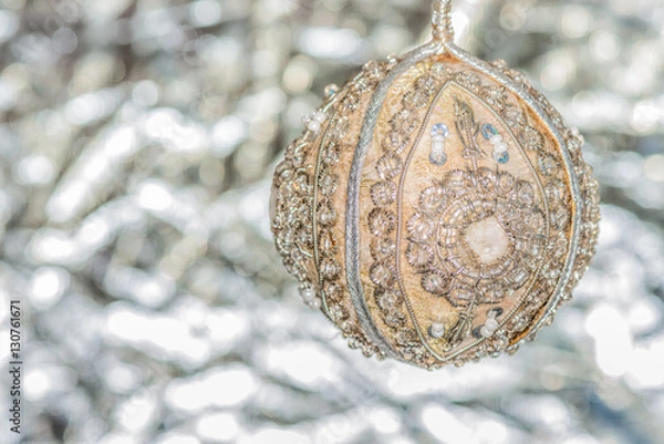 Fototapeta Красивая елочная игрушка.