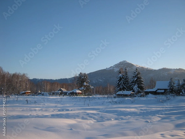 Fototapeta Маленькая деревня в Восточном Казахстане.
