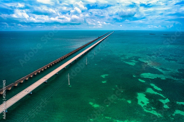Fototapeta Aerial Drone image of the Seven Mile, 7-Mile bridge spanning the clear turquoise waters of the tropical Florida Keys on the way to Key West