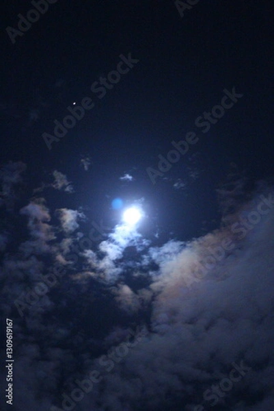 Fototapeta 月のある景色　満月