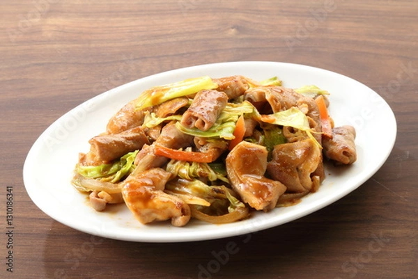 Fototapeta テーブルのホルモン炒め