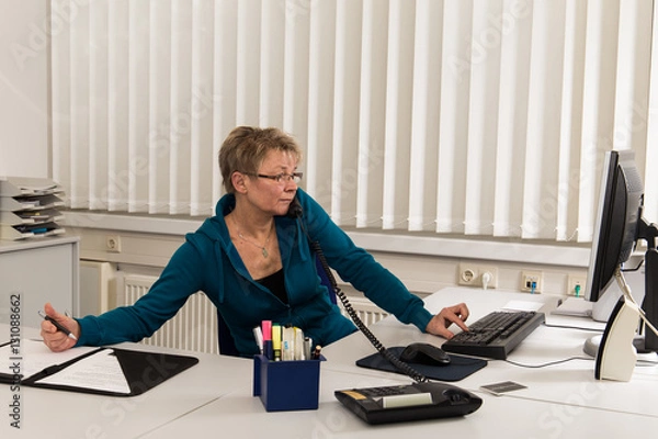 Obraz Geschäftsfrau am Arbeitsplatz