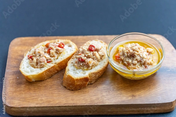 Obraz オリーブオイルとバケット