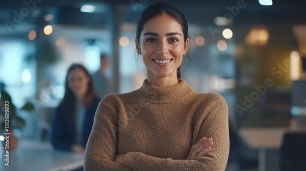 Obraz Femme souriante dans un bureau moderne