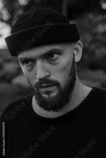 Obraz brutal man with a beard
