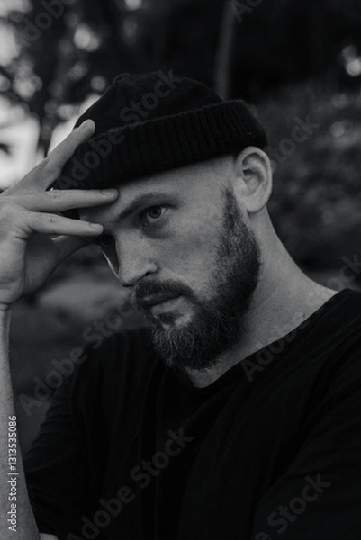 Obraz brutal man with a beard