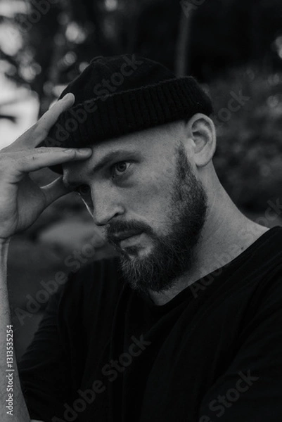 Obraz brutal man with a beard
