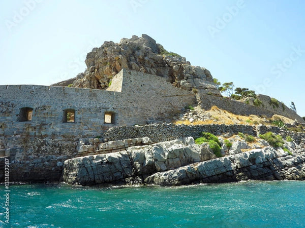 Fototapeta View on ruins of Spinalonga Fortressi, Former leper colony, Crete, Greece