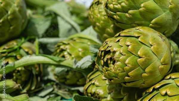 Obraz Organic Vegetable Artichoke in Bazaar