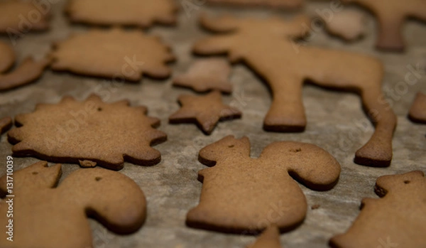 Fototapeta different shapes baked from gingerbread dough