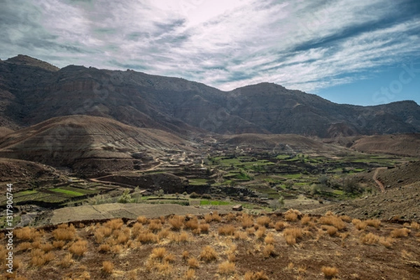 Fototapeta  Atlas mountains landscape with mountains and farms, Morocco
