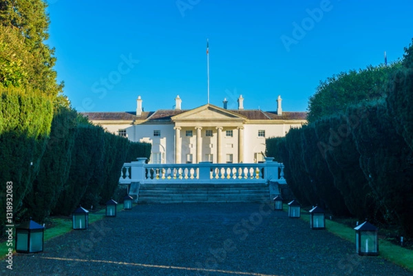Obraz The official residence and principal workplace of the President of Ireland