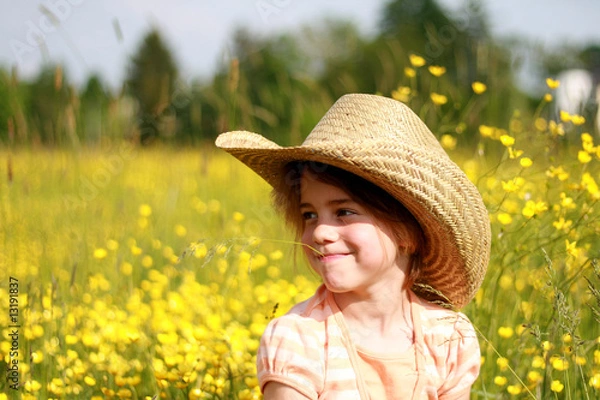 Fototapeta Kind mit Strohhut