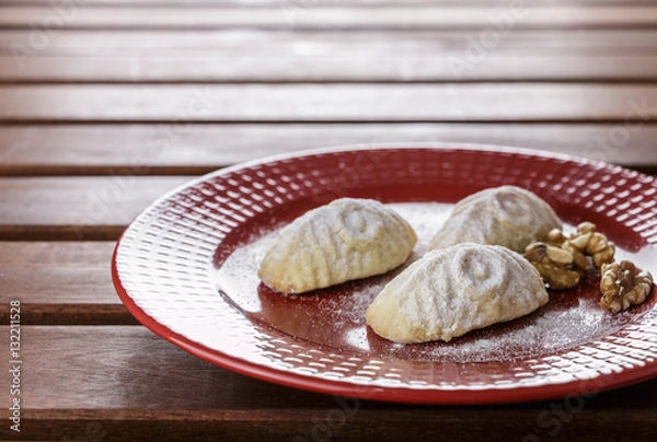 Obraz Mamoul side view in red plate