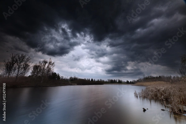Obraz lake in dramatic lighting