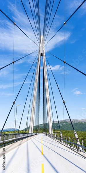 Fototapeta Helgelandsbrua a cable-stayed bridge crossing the Leirfjord and connecting the communes Leirfjord and Alstahaug, Helgeland, Province Nordland, Norway
