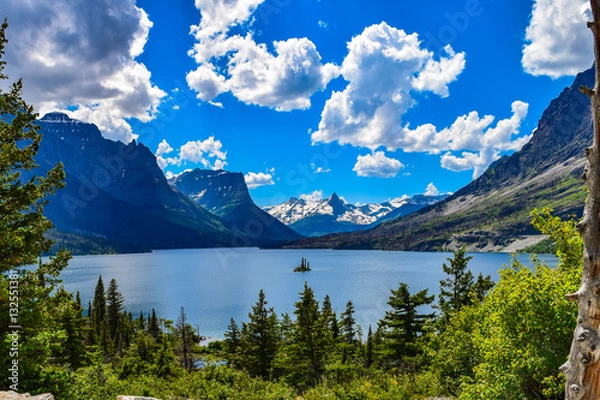 Obraz Small Island Mountain Lake