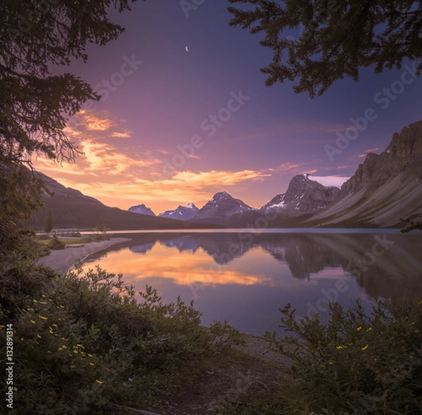 Obraz Bow Lake at dawn