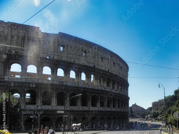 Fototapeta The Colosseum, originally known as the Flavian Amphitheatre, is the largest Roman amphitheatre in the world,
located in the centre of the city of Rome