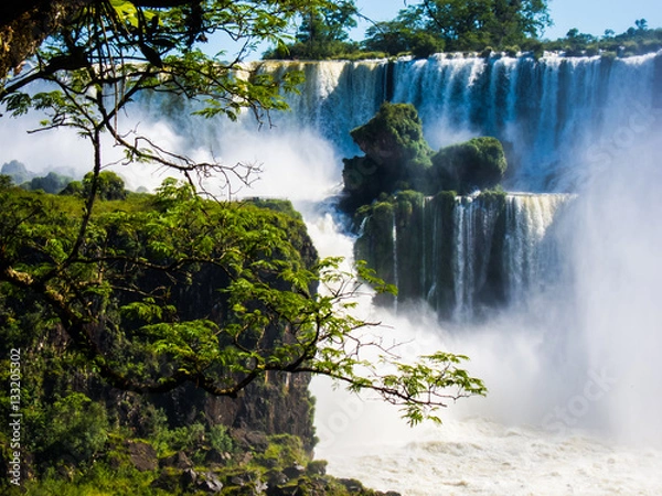 Obraz View of the water falls in Cataratas del Iguazu park