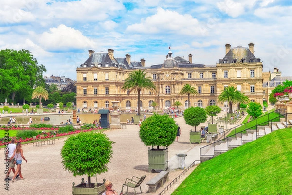 Fototapeta PARIS, FRANCE - JULY 08, 2016 : Luxembourg Palace and park in Pa