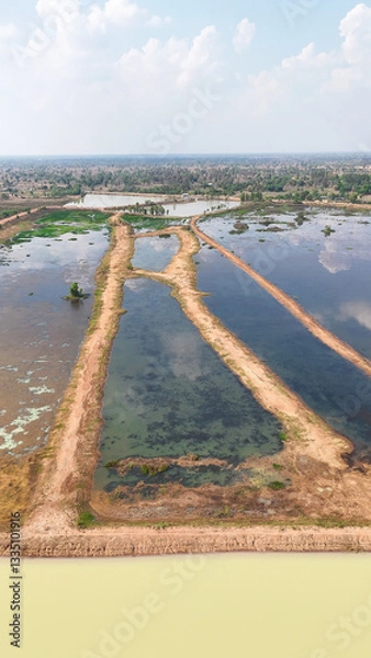 Obraz Road to the beach, Prakhon Chai is a district (amphoe) in the southern part of Buriram province.
