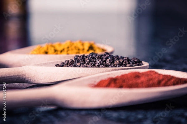 Obraz Gewürze auf Kochlöffel