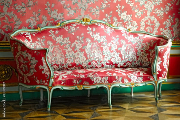 Obraz red sofa in old mansion