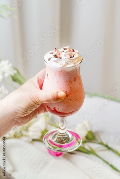 Fototapeta Fruit sundae on a simple background