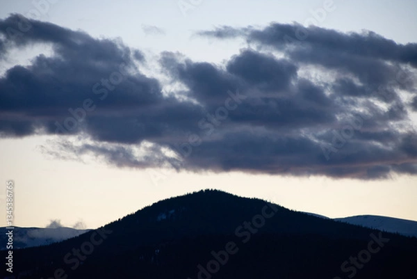 Obraz dark clouds at last light